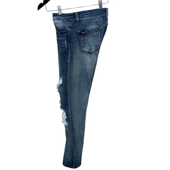 JUDY BLUE Boyfriend Fit Denim Jeans Womens Size 7/28 Relaxed Distressed - Picture 3 of 11